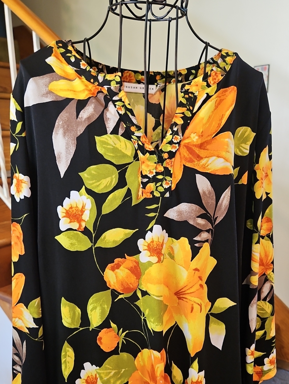 👚Susan Graver Black Long-Sleeve Tunic with Yellow & Orange Floral Print - Picture 3 of 9